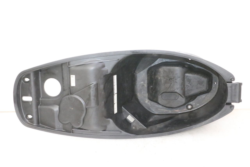 photo de SEAT STORAGE BOX PEUGEOT TWEET 4T 50 (2018 - 2020)