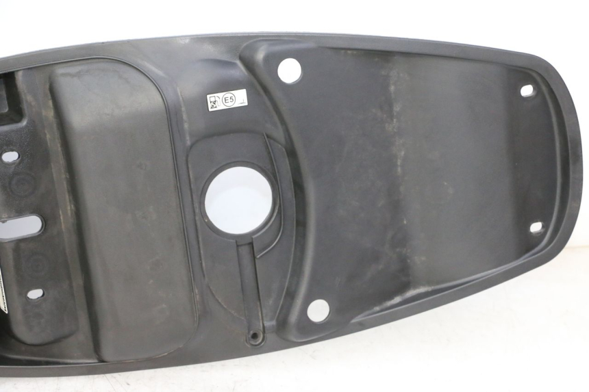 photo de UNDERSEAT STORAGE PEUGEOT TWEET PRO CARGO 50 (2018 - 2020)