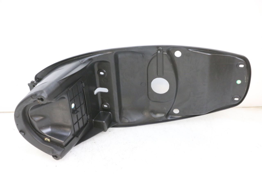 photo de UNDERSEAT STORAGE PEUGEOT TWEET PRO EFI 4T 50 (2021 - 2022)