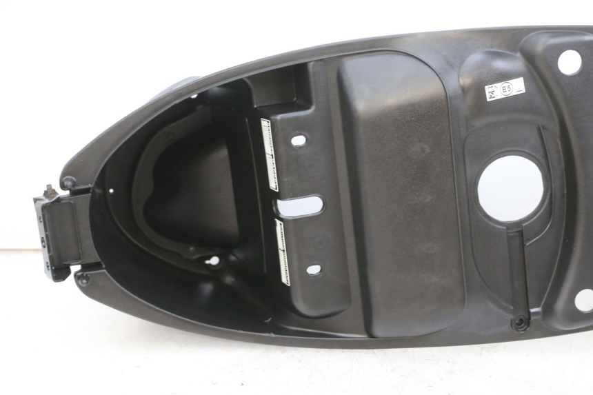 photo de UNDERSEAT STORAGE PEUGEOT TWEET PRO EFI 4T 50 (2021 - 2022)