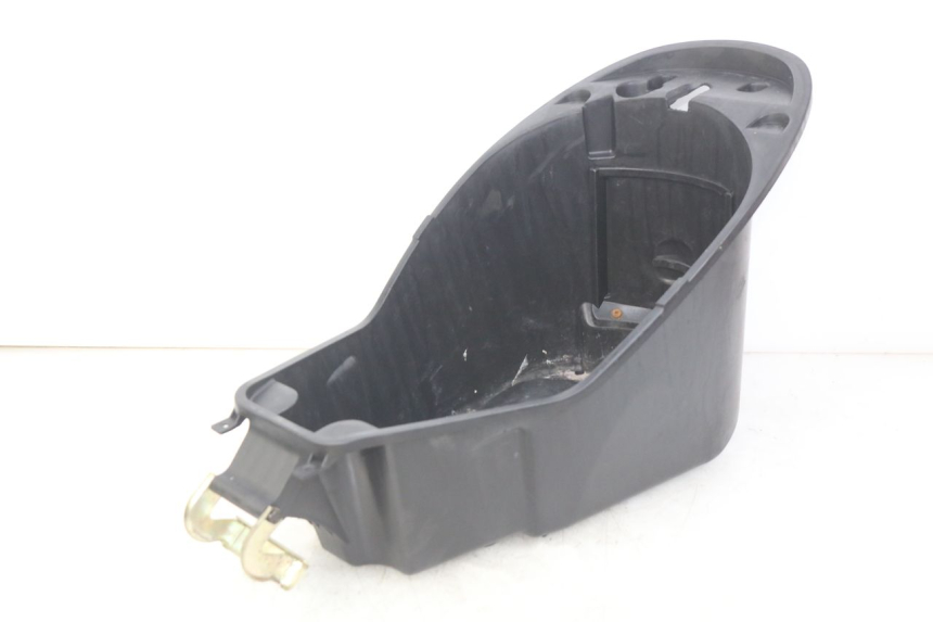 photo de SEAT STORAGE BOX PEUGEOT VIVACITY NEW 4T 50 (2008 - 2017)