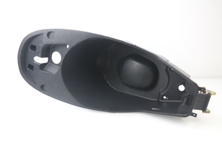 photo de UNDERSEAT STORAGE PEUGEOT VIVACITY 125 (2010 - 2017)