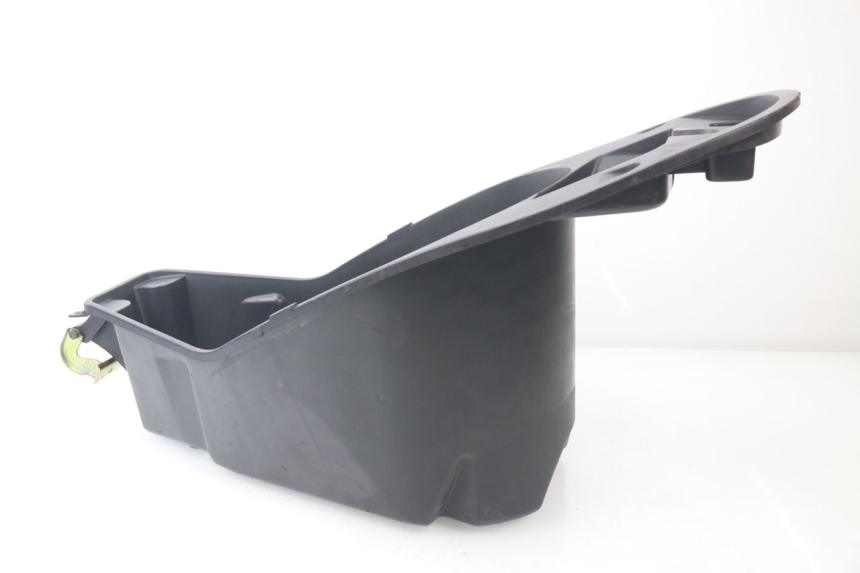 photo de UNDERSEAT STORAGE PEUGEOT VIVACITY 125 (2010 - 2017)