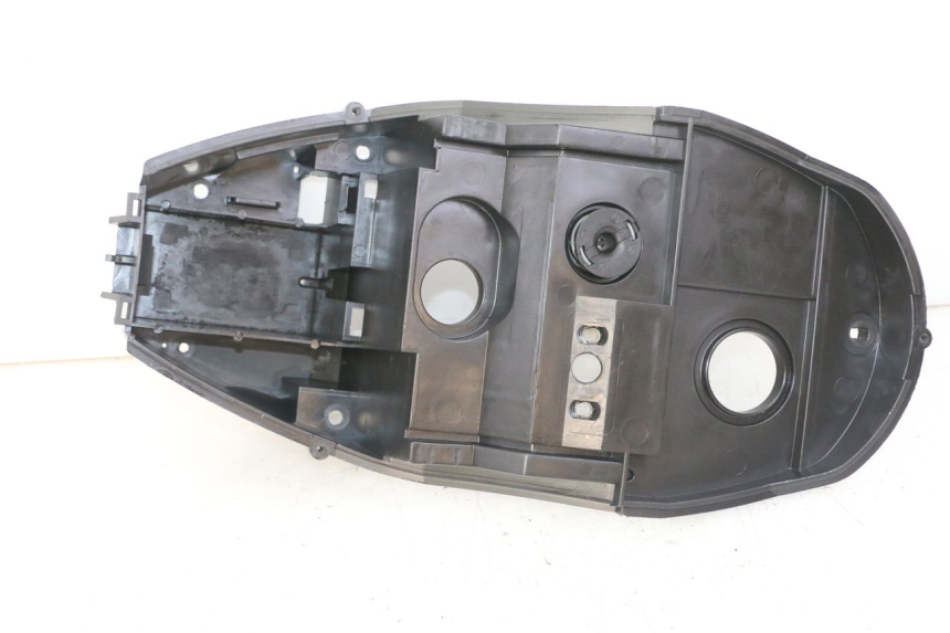 photo de UNDERSEAT STORAGE YAMAHA WHY 50 (1998 - 2000)