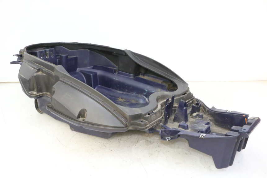 photo de UNDERSEAT STORAGE YAMAHA X-CITY XCITY 125 (2007 - 2008)
