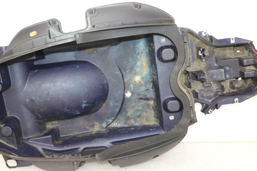 photo de UNDERSEAT STORAGE YAMAHA X-CITY XCITY 125 (2007 - 2008)