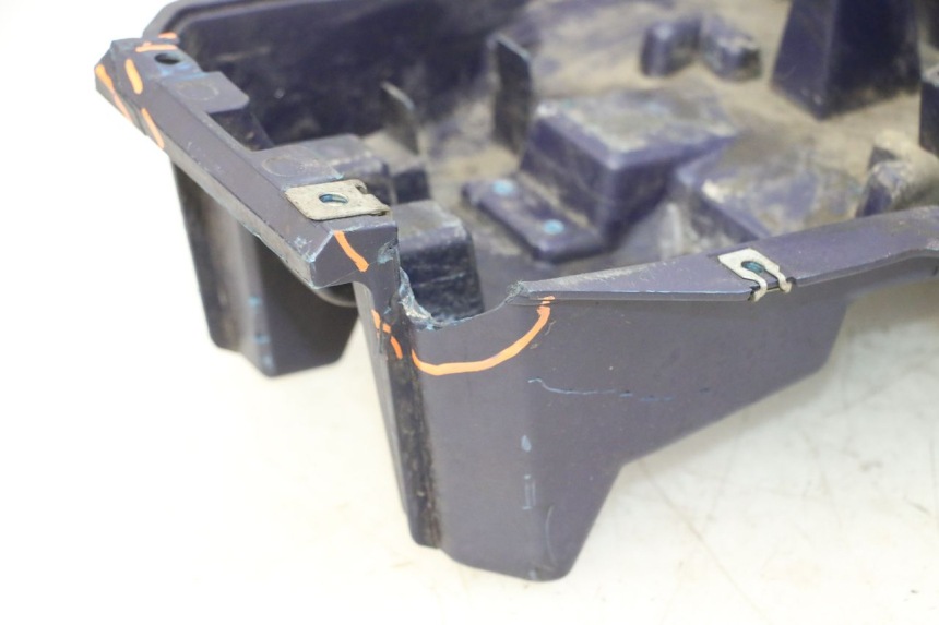 photo de UNDERSEAT STORAGE YAMAHA X-CITY XCITY 125 (2007 - 2008)