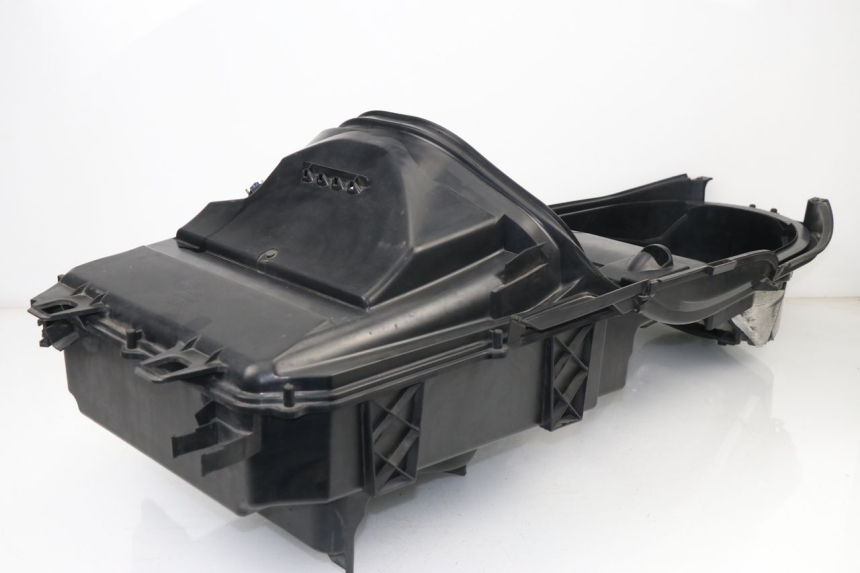 photo de UNDERSEAT STORAGE YAMAHA YP MAJESTY 400 (2004 - 2008)