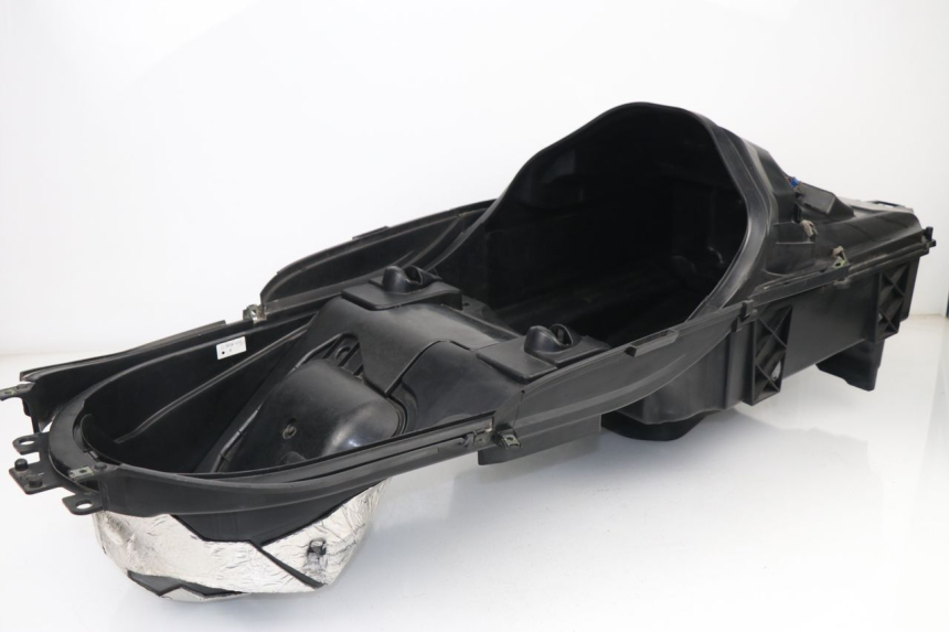 photo de UNDERSEAT STORAGE YAMAHA YP MAJESTY 400 (2004 - 2008)