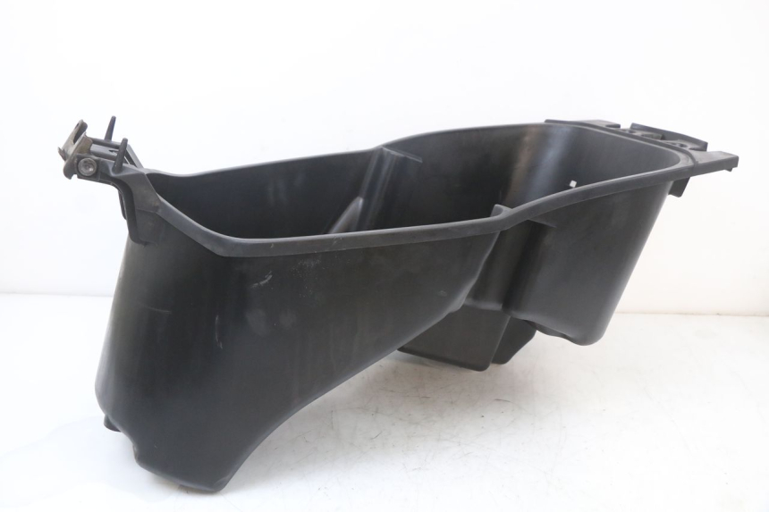 photo de UNDERSEAT STORAGE YAMAHA YP MAJESTY 125 (2002 - 2006)