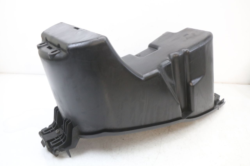 photo de UNDERSEAT STORAGE YAMAHA YP MAJESTY 125 (2002 - 2006)