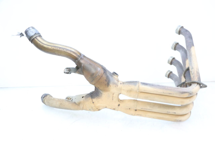 photo de EXHAUST MANIFOLD YAMAHA FJR ABS 1300 (2006 - 2012) - Fixing points details