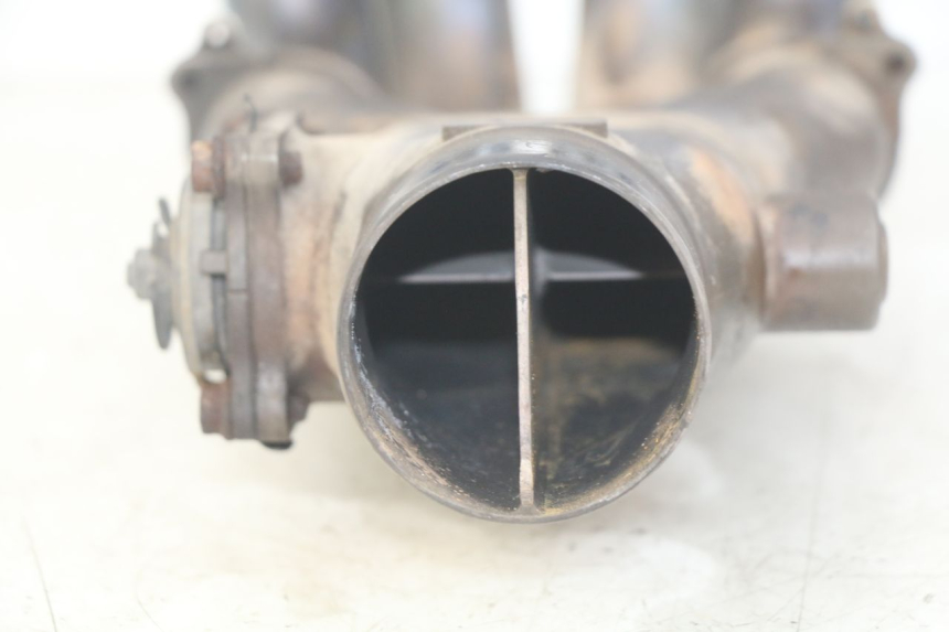 photo de EXHAUST MANIFOLD YAMAHA YZF R1 1000 (2007 - 2008)