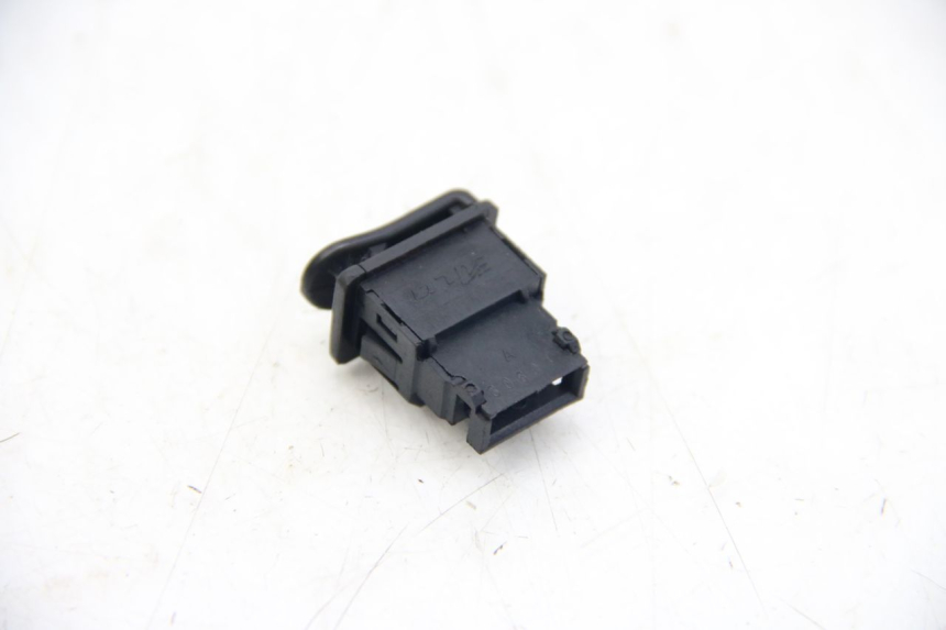 photo de HANDLEBAR SWITCH ECCITY ARTELEC 670 1 (2013 - 2017)