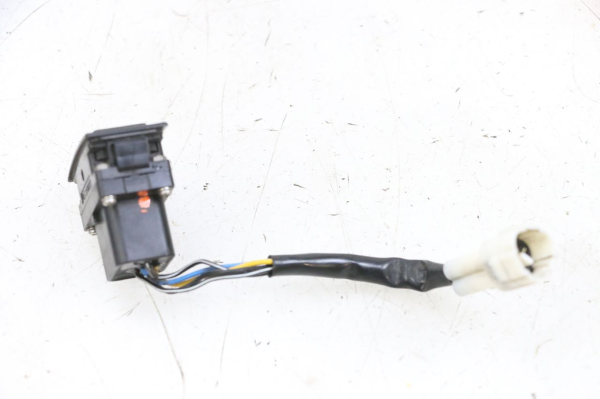 photo de SWITCH SUZUKI BURGMAN 650 (2013 - 2020)