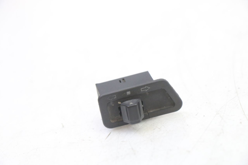 photo de TURN SIGNAL SWITCH TNT MOTOR BOSTON 4T 50 (2018 - 2025)