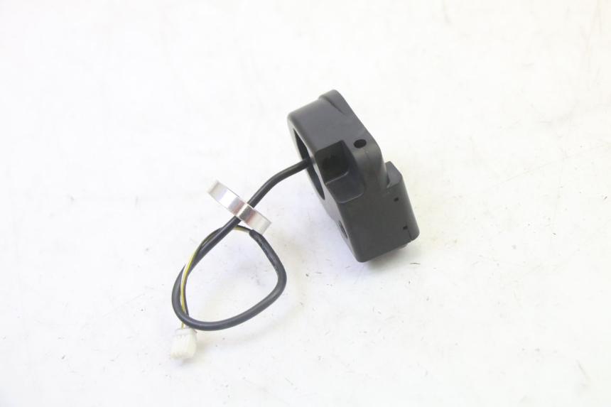 photo de TURN SIGNAL SWITCH SEGWAY NINEBOT F65I 1
