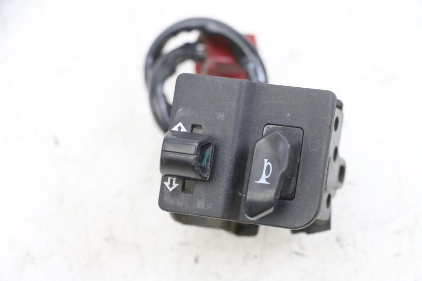 photo de TURN SIGNAL SWITCH MBK FLIPPER 115 (2013 - 2017) - Main view