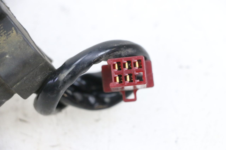 photo de TURN SIGNAL SWITCH MBK FLIPPER 115 (2013 - 2017) - Zoom on usage condition