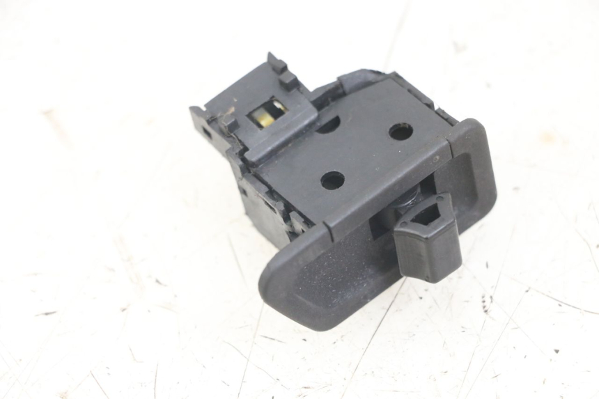 photo de TURN SIGNAL SWITCH KYMCO LIKE 125 (2009 - 2016)