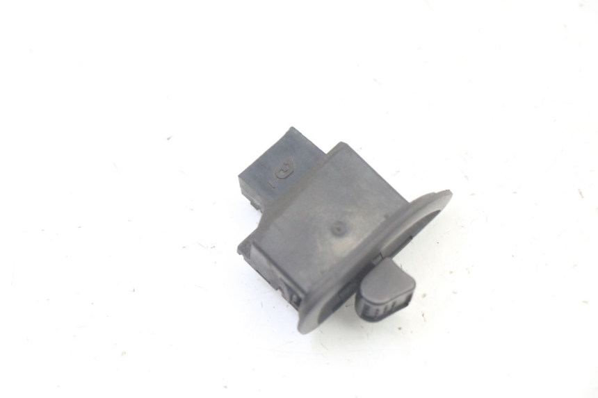 photo de TURN SIGNAL SWITCH PIAGGIO MP3 500 (2011 - 2015)
