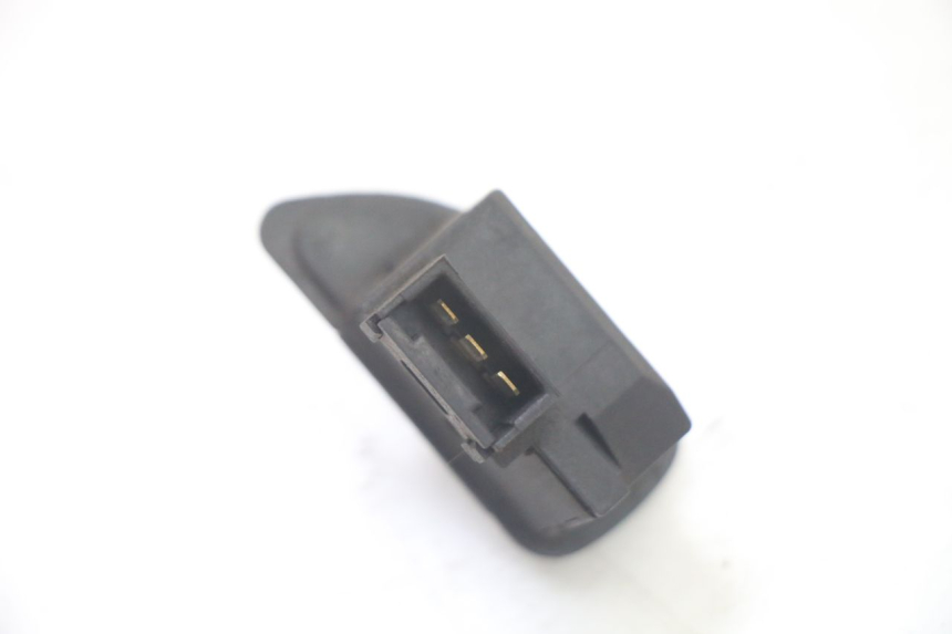 photo de TURN SIGNAL SWITCH PIAGGIO MP3 500 (2011 - 2015)