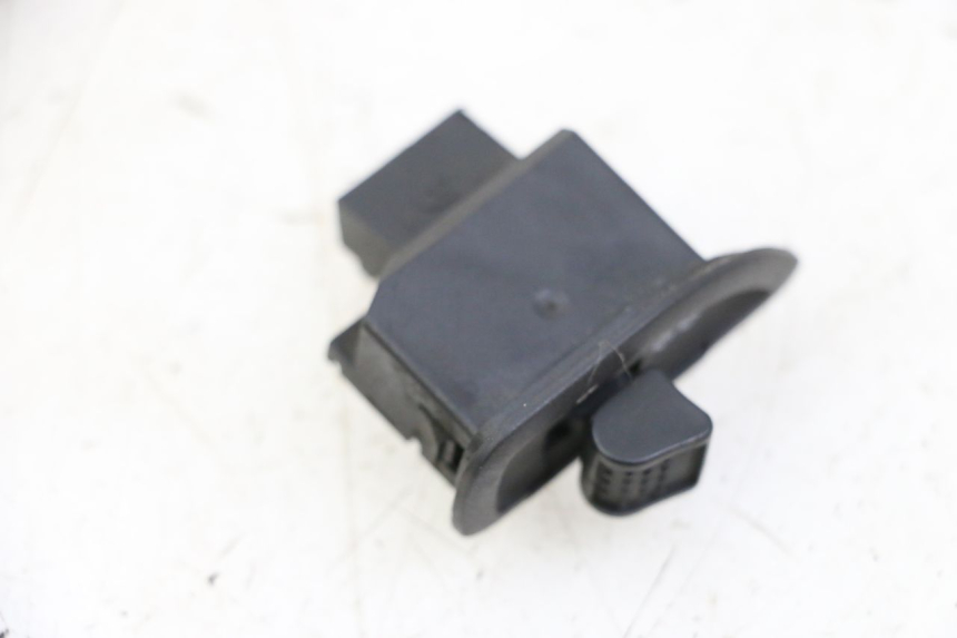 photo de TURN SIGNAL SWITCH PIAGGIO MP3 500 (2014 - 2016)