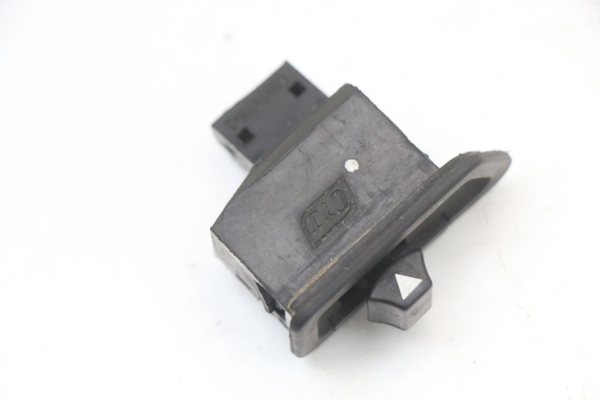 photo de TURN SIGNAL SWITCH SYM ORBIT 50 (2008 - 2010)