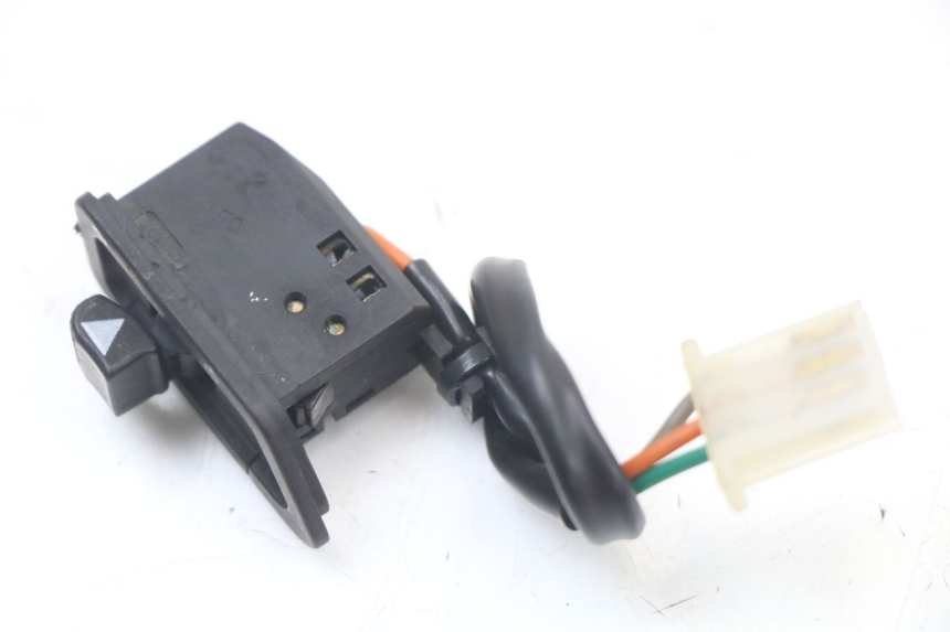 photo de TURN SIGNAL SWITCH MBK OVETTO ONE 2T 50 (2013 - 2017)