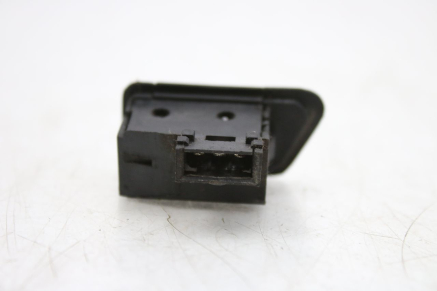 photo de TURN SIGNAL SWITCH PEUGEOT TWEET 125 (2010 - 2017)