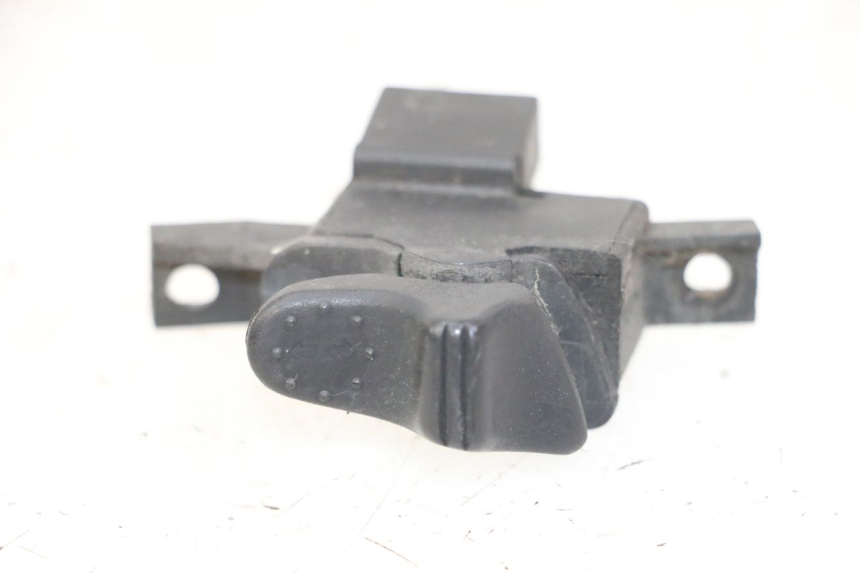 photo de TURN SIGNAL SWITCH PIAGGIO VESPA GRANTURISMO 200 (2004 - 2005)