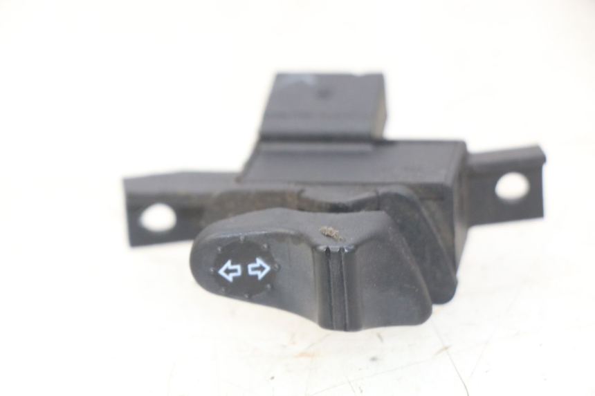 photo de TURN SIGNAL SWITCH PIAGGIO VESPA LX 2T 50 (2005 - 2013)