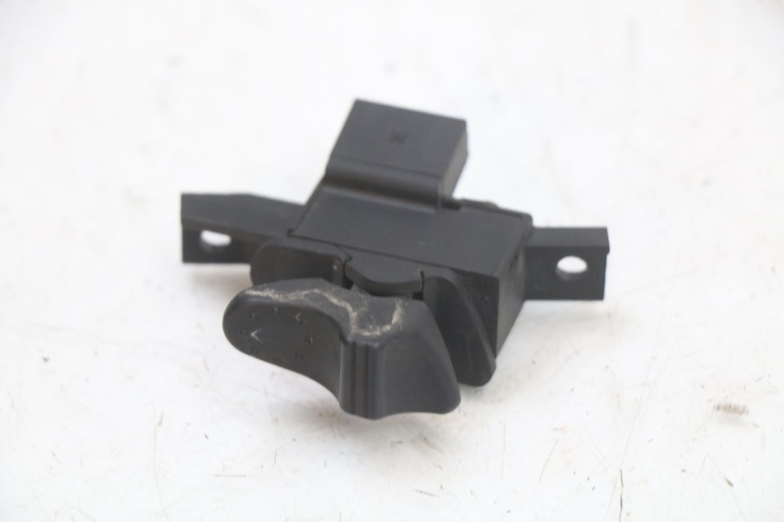 photo de TURN SIGNAL SWITCH PIAGGIO VESPA LX 2T 50 (2005 - 2013)