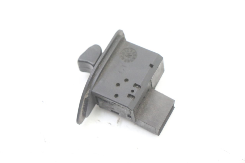 photo de TURN SIGNAL SWITCH PIAGGIO ZIP 2T 50 (2009 - 2019)