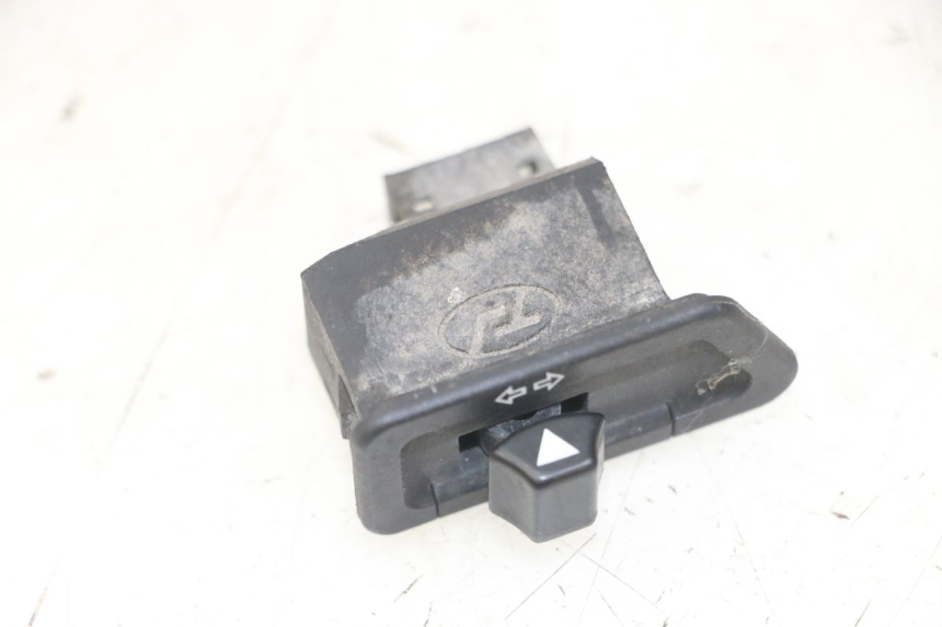 photo de TURN SIGNAL SWITCH APRILIA RALLY AC 50 (1995 - 2004)