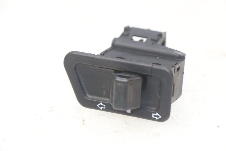 photo de TURN SIGNAL SWITCH RIDE CLASSIC 2T 50 (2014 - 2022)