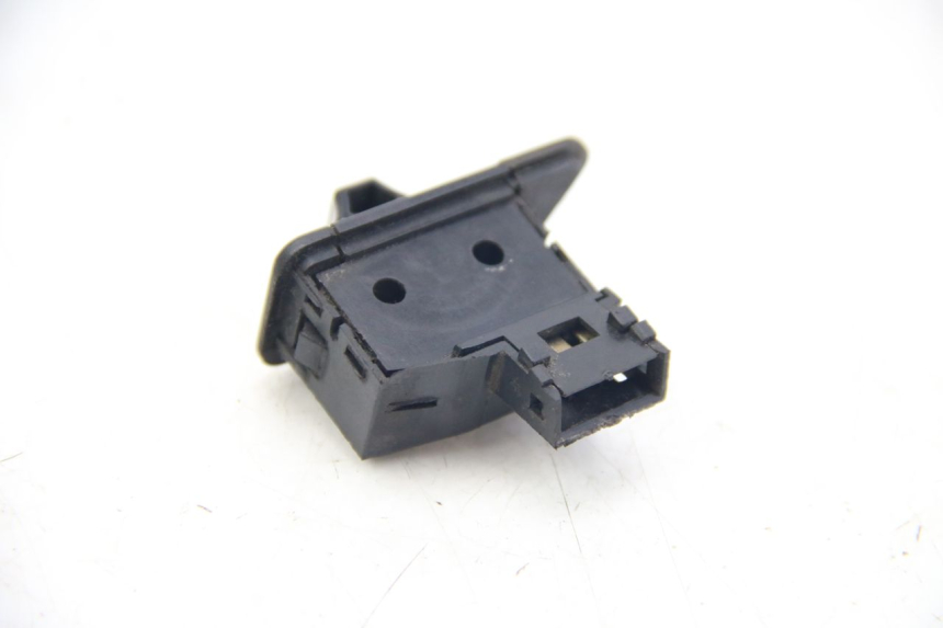 photo de TURN SIGNAL SWITCH SUZUKI SIXTEEN 125 (2008 - 2010)