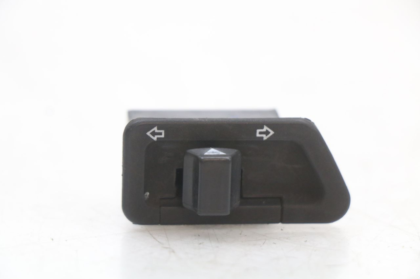 photo de TURN SIGNAL SWITCH SYM FIDDLE 2 50 (2008 - 2013)