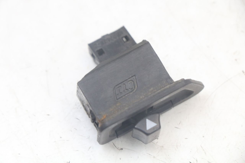 photo de TURN SIGNAL SWITCH SYM FIDDLE 3 III 125 (2014 - 2020)