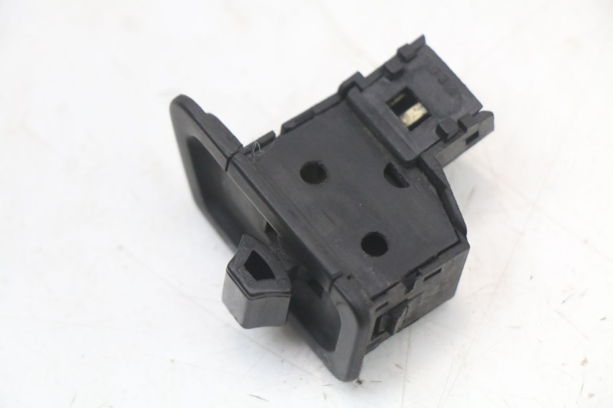 photo de TURN SIGNAL SWITCH SYM FIDDLE 3 III 50 (2014 - 2017)