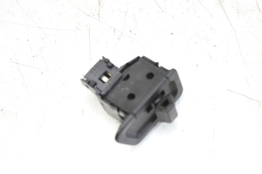 photo de TURN SIGNAL SWITCH SYM ORBIT 2 4T 50 (2018 - 2022)