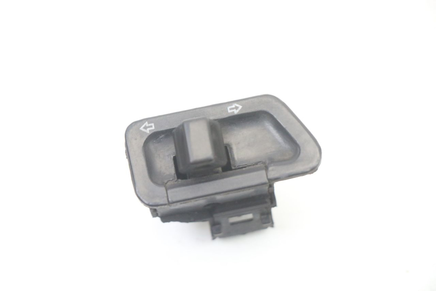photo de TURN SIGNAL SWITCH SYM ORBIT III 3 4T 50 (2018 - 2021)