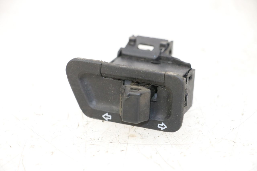 photo de TURN SIGNAL SWITCH SYM X-PRO 4T 50 (2014 - 2021)