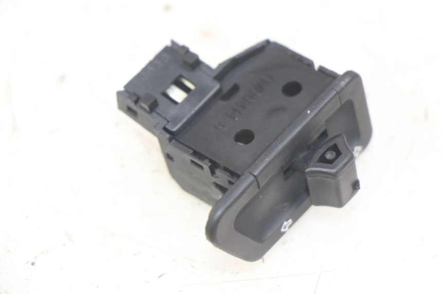 photo de TURN SIGNAL SWITCH TGB CITY 2 50 (2009 - 2013)