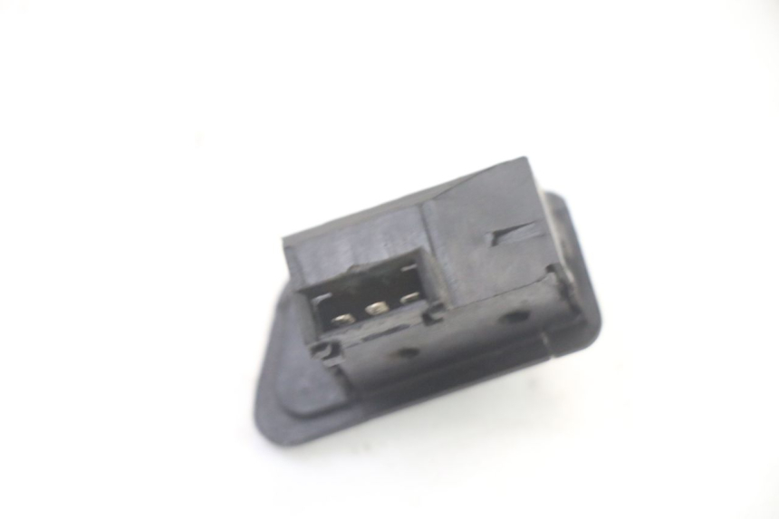 photo de TURN SIGNAL SWITCH PEUGEOT TWEET PRO CARGO 50 (2018 - 2020)