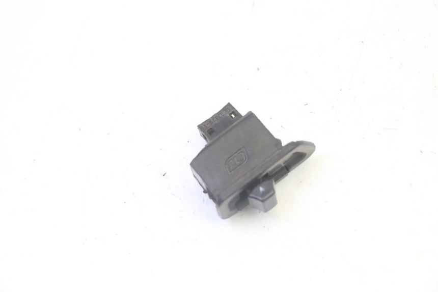 photo de TURN SIGNAL SWITCH PEUGEOT TWEET PRO CARGO 50 (2018 - 2020)