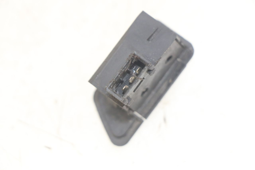 photo de TURN SIGNAL SWITCH YAMAHA X-MAX XMAX 250 (2006 - 2009)