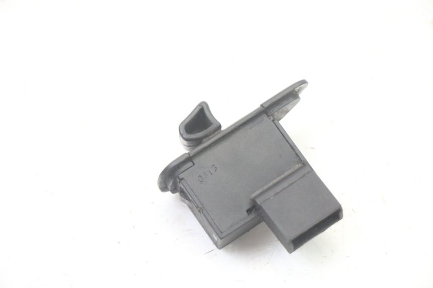 photo de TURN SIGNAL SWITCH PIAGGIO XEVO - X EVO 125 (2007 - 2016)