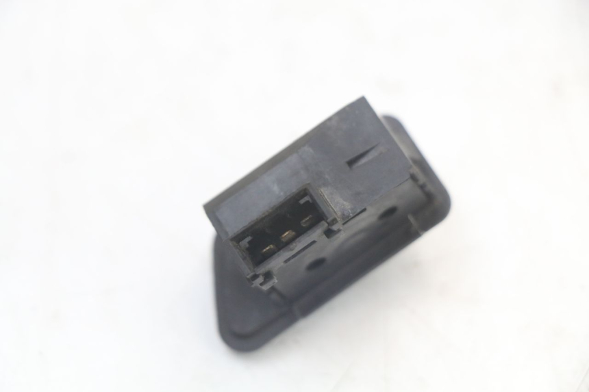 photo de TURN SIGNAL SWITCH YAMAHA X-MAX XMAX 250 (2006 - 2009)