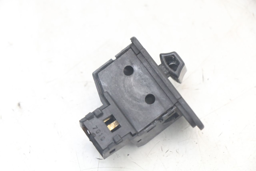 photo de TURN SIGNAL SWITCH YAMAHA XMAX X-MAX 125 (2006 - 2009)